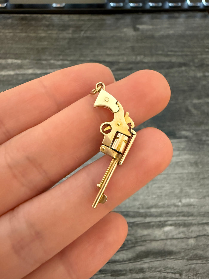 Vintage Articulated 14K Gold Revolver Gun Charm