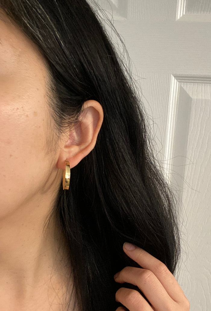 Vintage 14K Gold Flat Edge Hoop Earrings