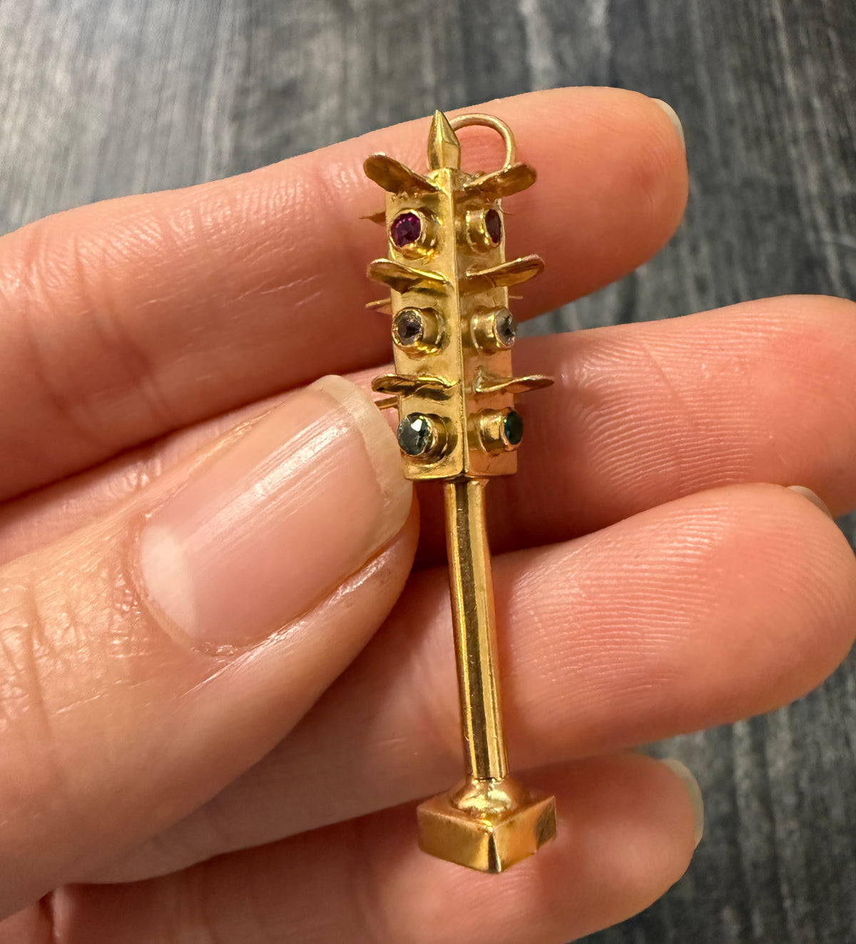 Vintage 14K Gold Traffic Light Charm