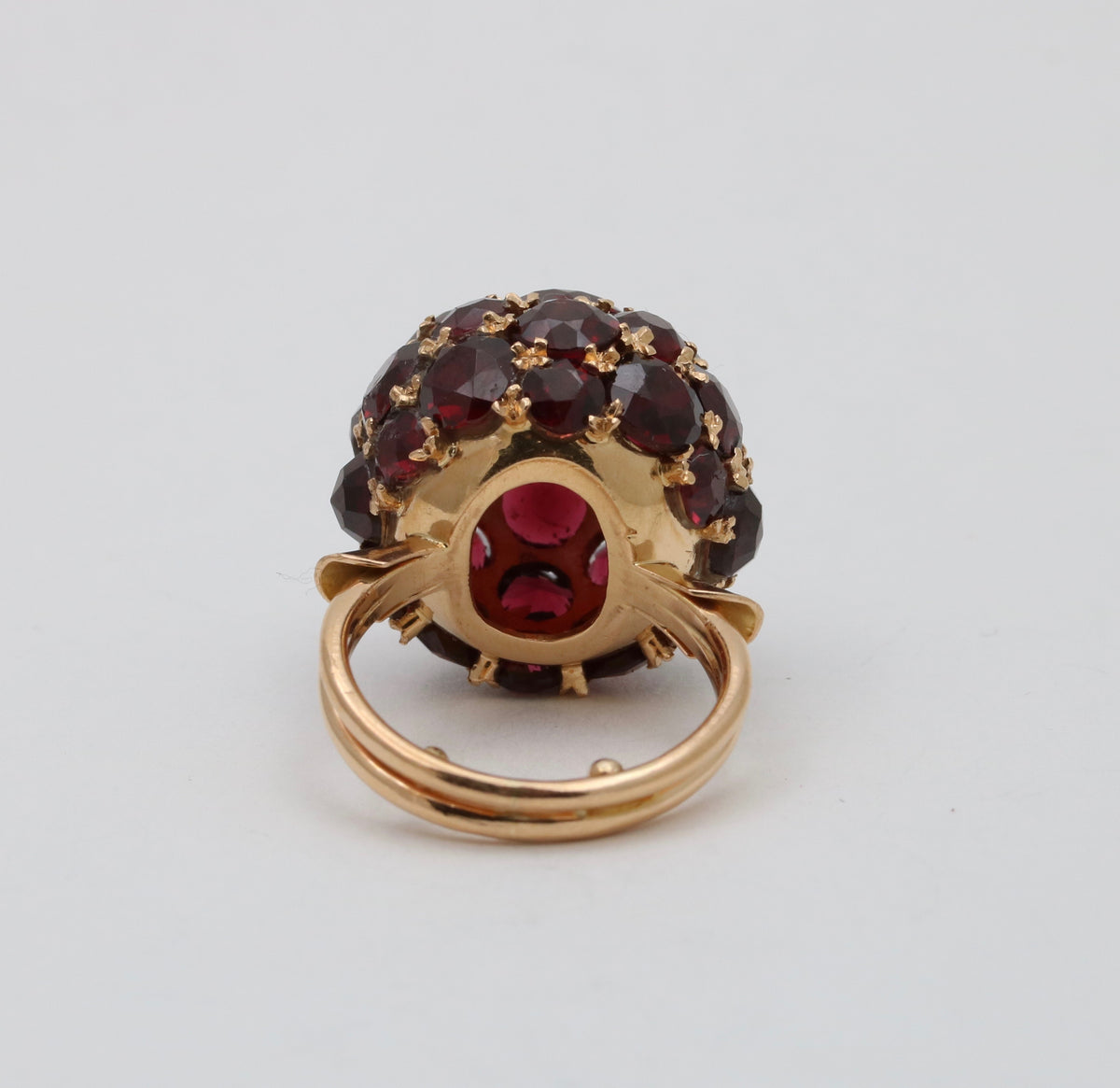Vintage 14 Carat Garnet Cluster 18K Gold Bombe Ring