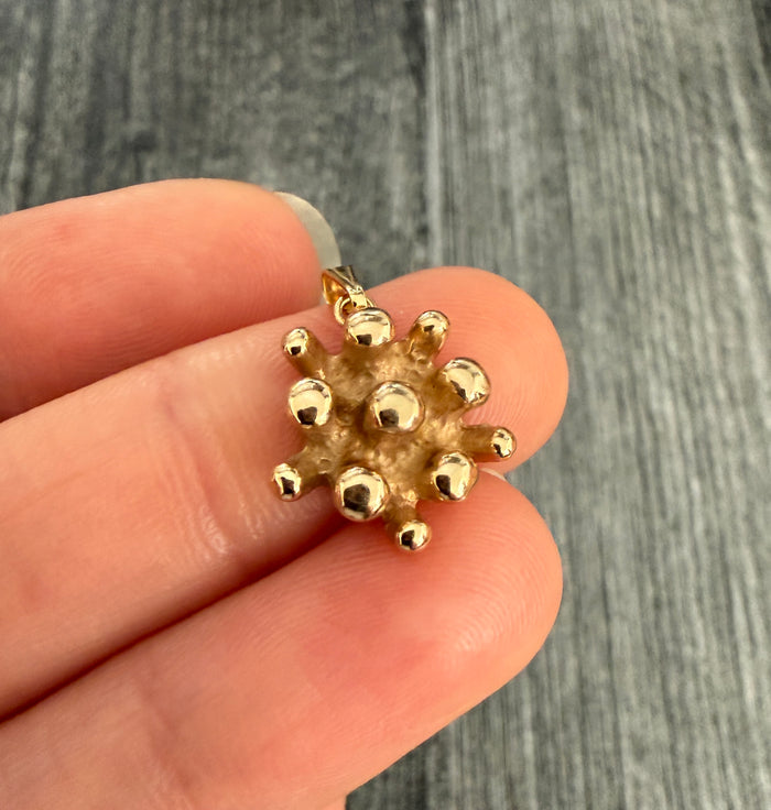 Abstract 14K Gold Atomic Star Charm