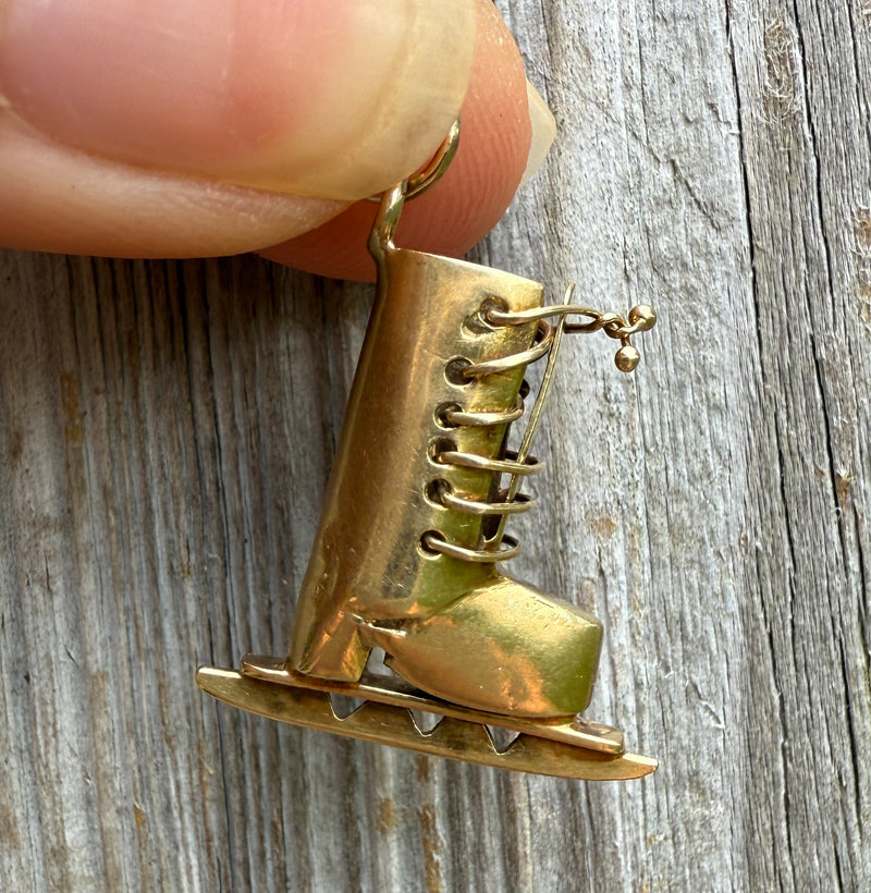 Vintage 14K Gold Ice Hockey Skate Charm