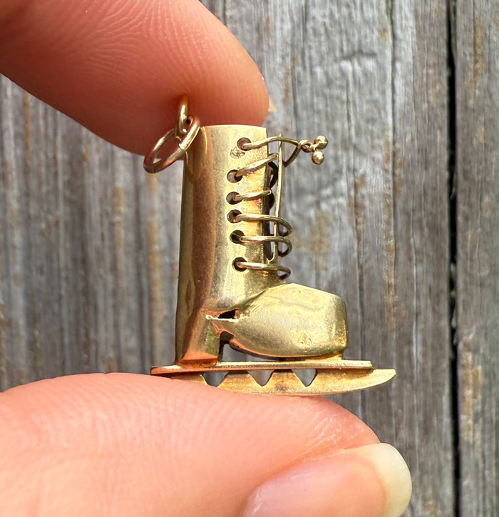 Vintage 14K Gold Ice Hockey Skate Charm