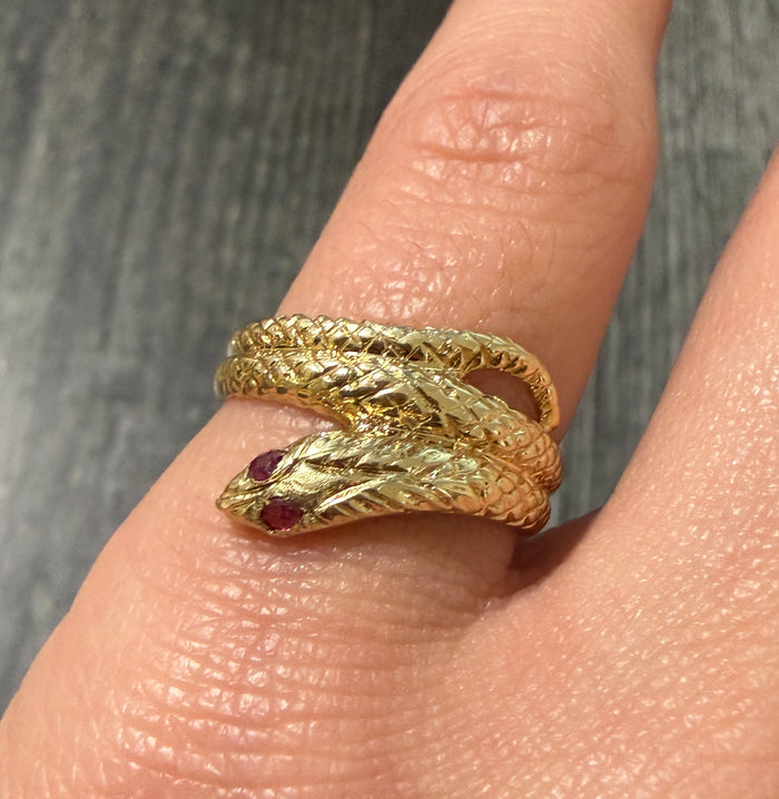 Vintage 14K Gold Snake Ring