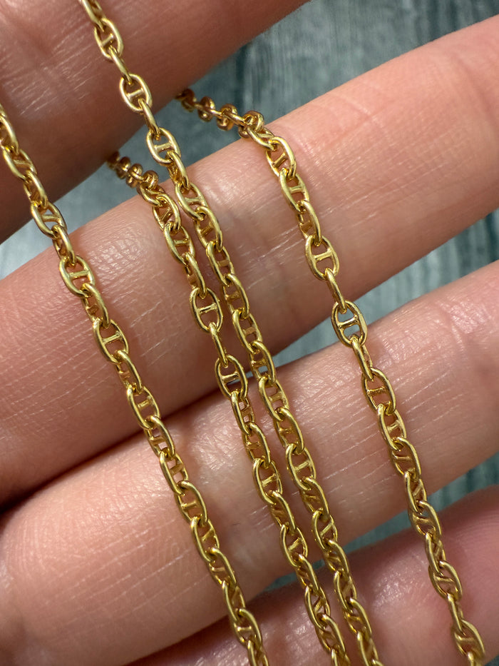 Vintage 14K Gold Mariner Link Chain, 17.5" Long