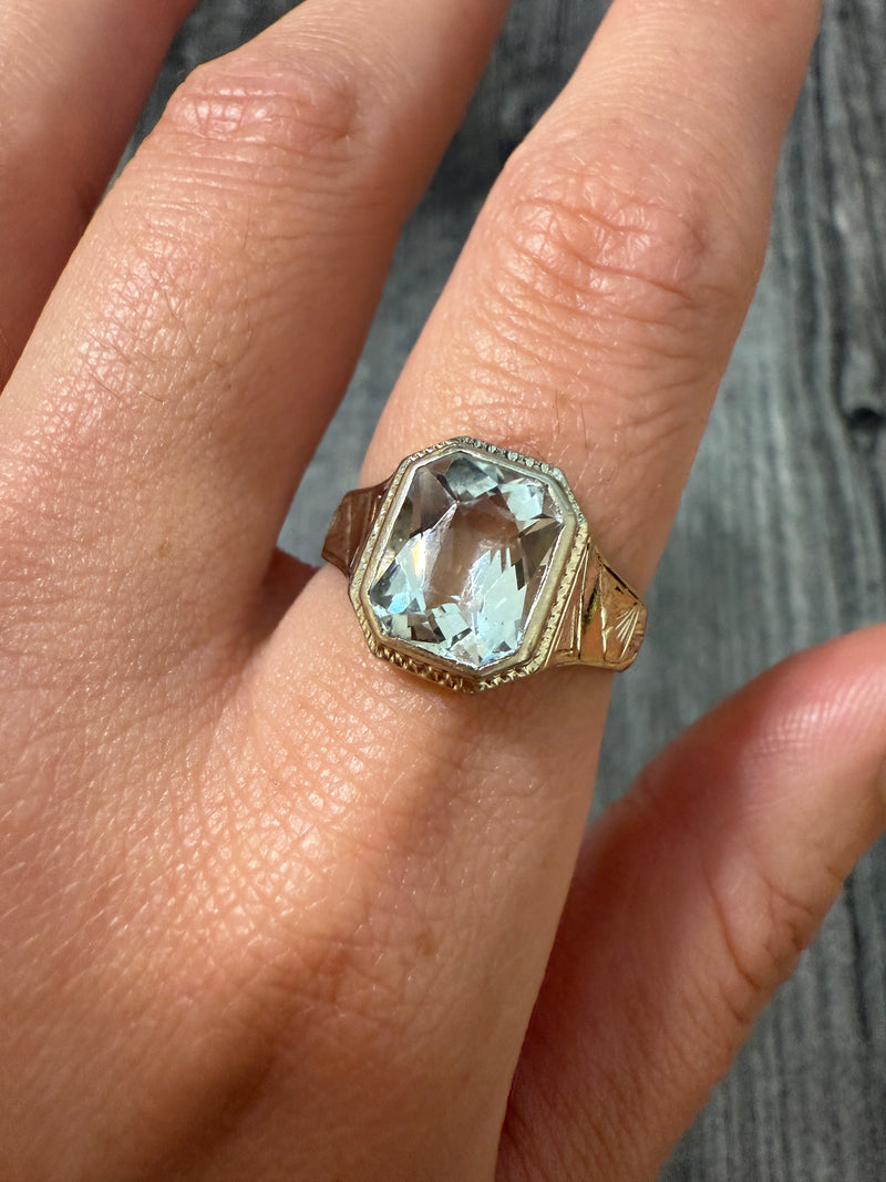 Art Deco Aquamarine and 14K White Gold Ring
