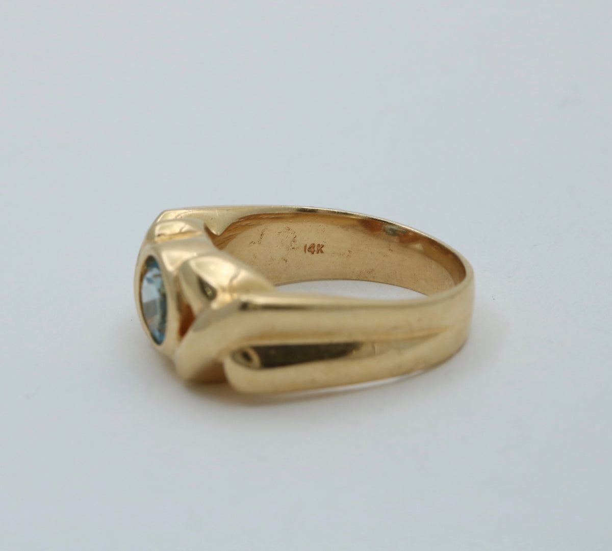 Vintage Blue Topaz and 14K Gold XOXO Ring