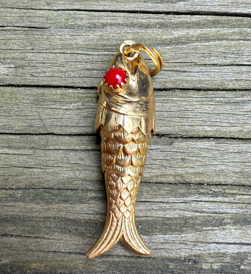 Vintage 18K Gold Articulated Fish Charm