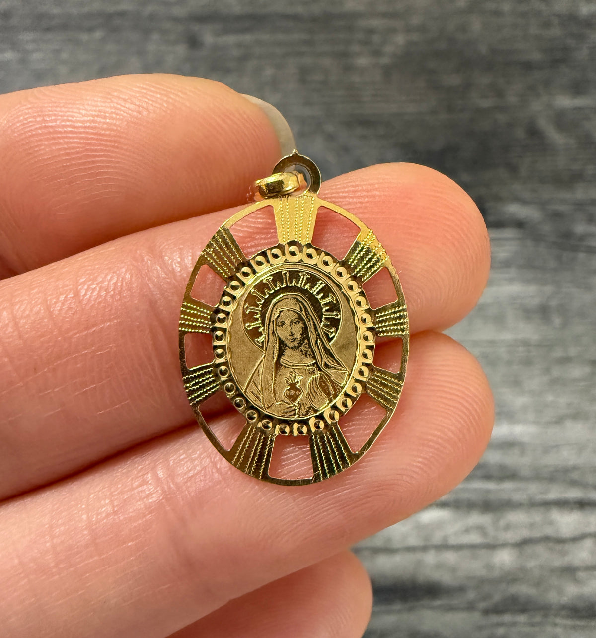 Vintage Oval 18K Gold St. Mary Charm