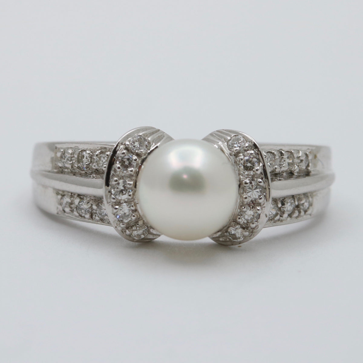 Cultured Pearl and Diamond 14K Gold Ring