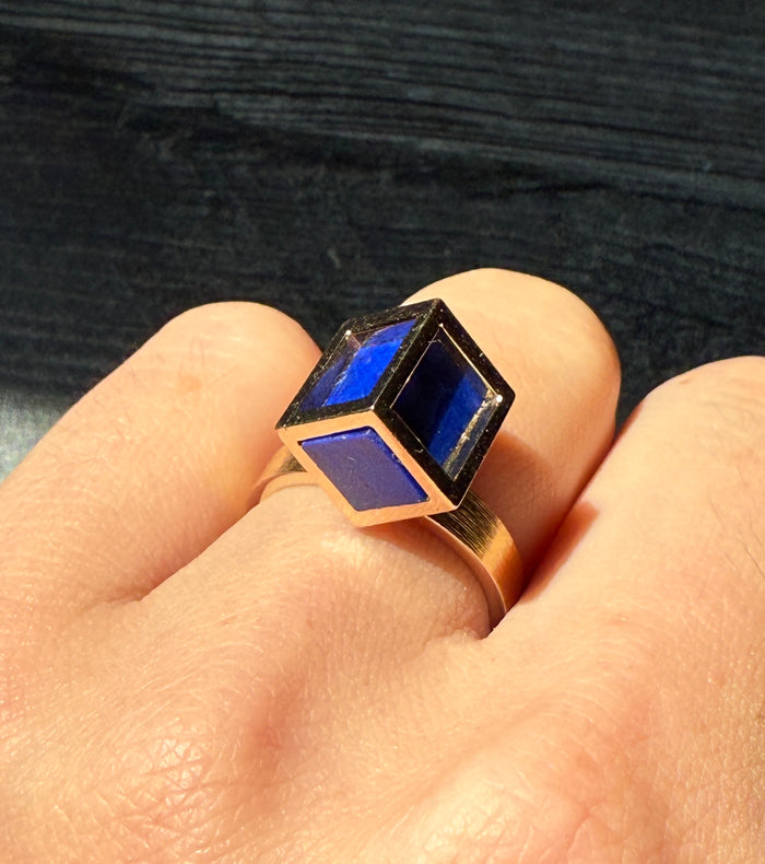 Lapis Cube Ring in 18K Gold