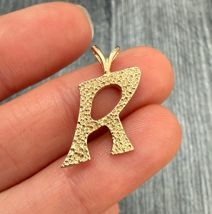 Funky Vintage 14K Gold Initial R Charm