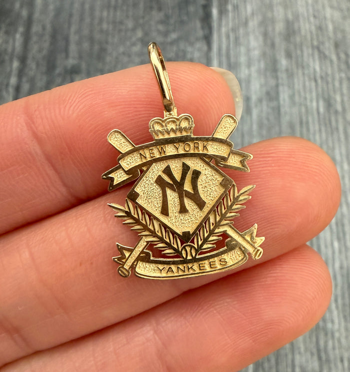 New York Yankees 14K Gold Charm
