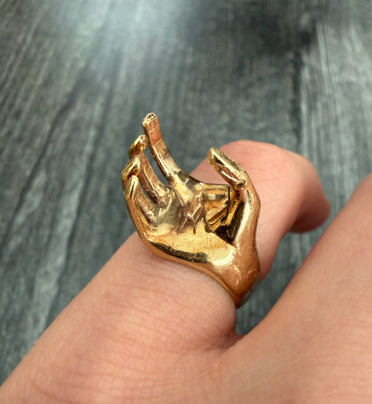 Figural Hand Ring in 14K Gold