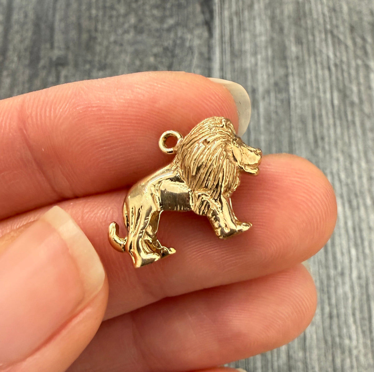 Vintage 10K Gold Lion Leo Charm (M)