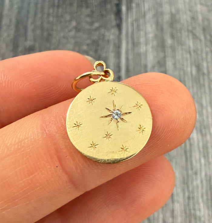 Star Set Aquamarine Disc Charm in 18K Gold