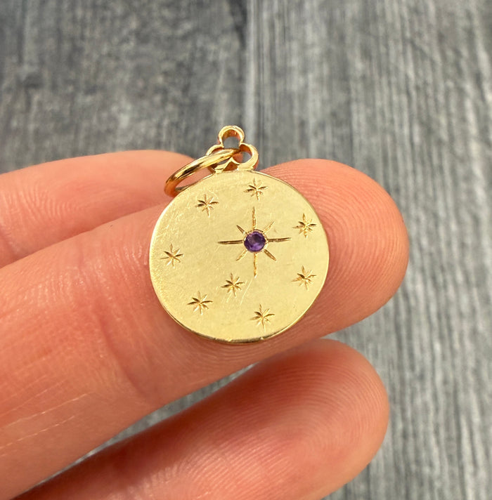 Star Set Amethyst Disc Charm in 18K Gold