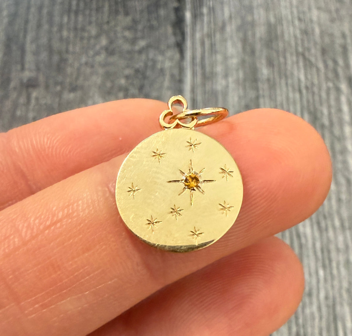Star Set Citrine Celestial Disc Charm in 18K Gold
