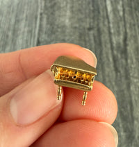Vintage Articulated Piano Charm in 14K Gold