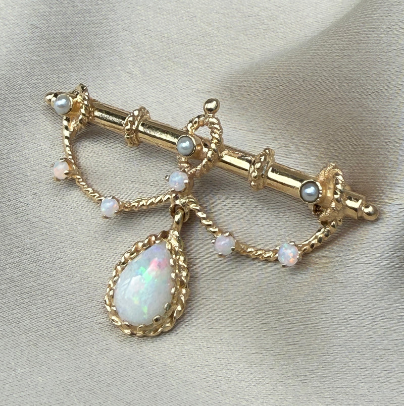 Vintage Opal and 14K Gold Garland Brooch