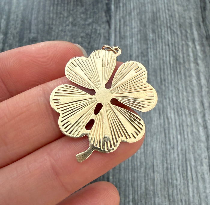 Vintage 14K Gold Engine Turned Clover Charm