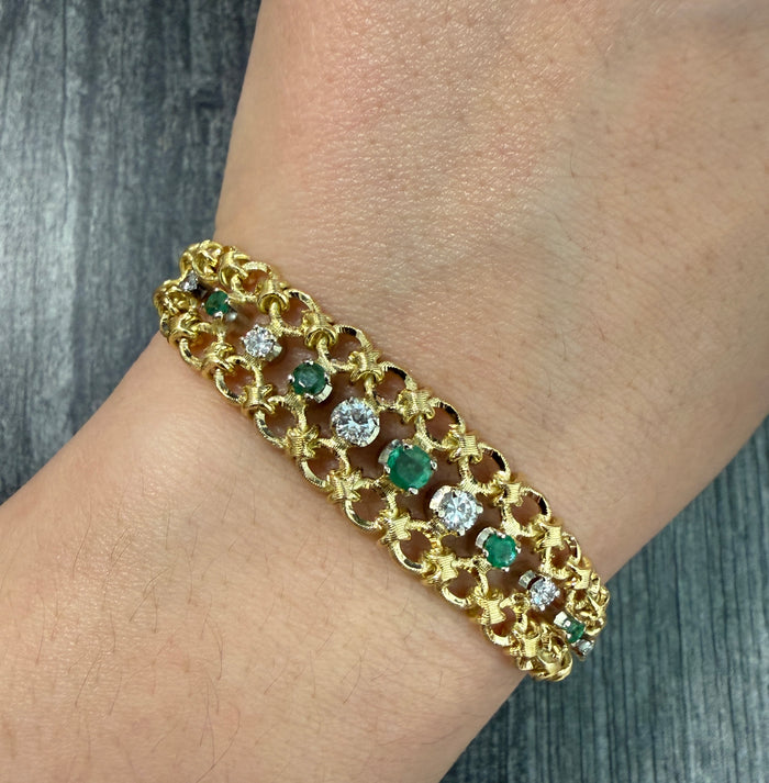Vintage Emerald and Diamond Mesh Style 18K Gold Bracelet
