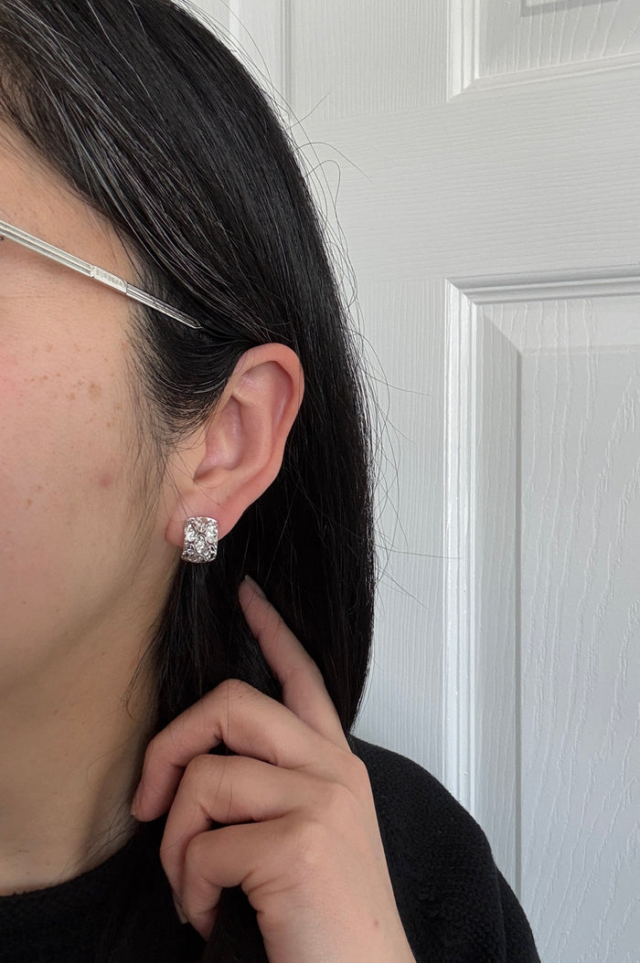 Diamond Lattice Huggies in 18K Gold