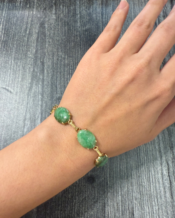 Vintage Moss Green Jade and 14K Gold Bracelet