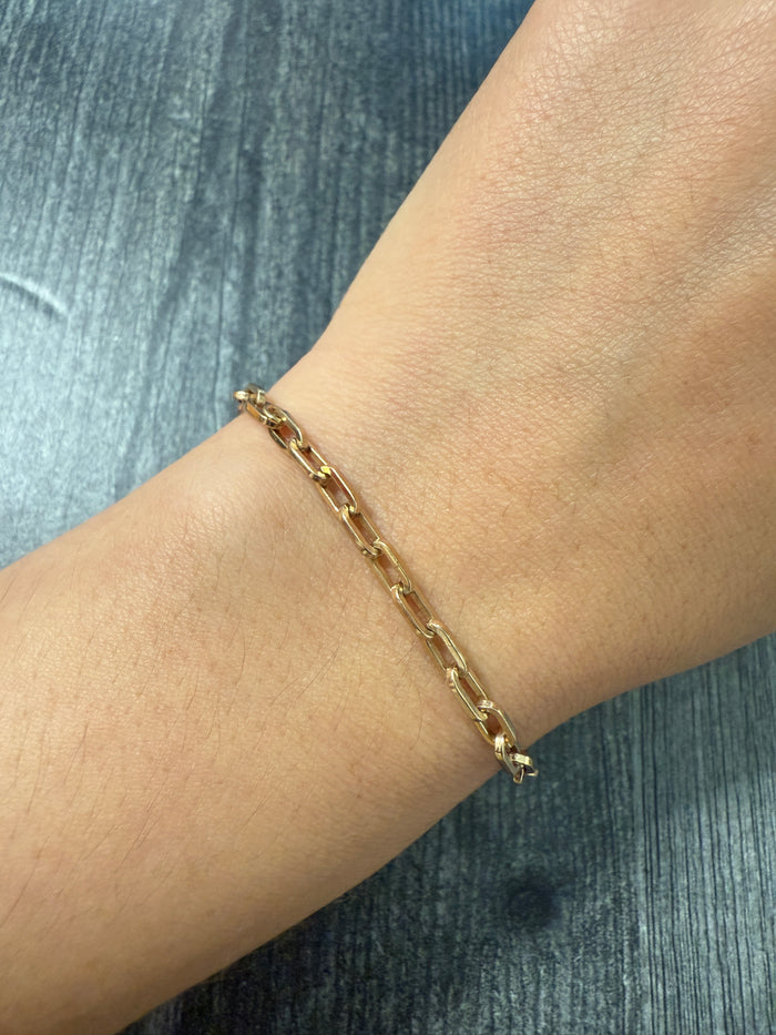 Straight Edge 14K Gold Paperclip Bracelet