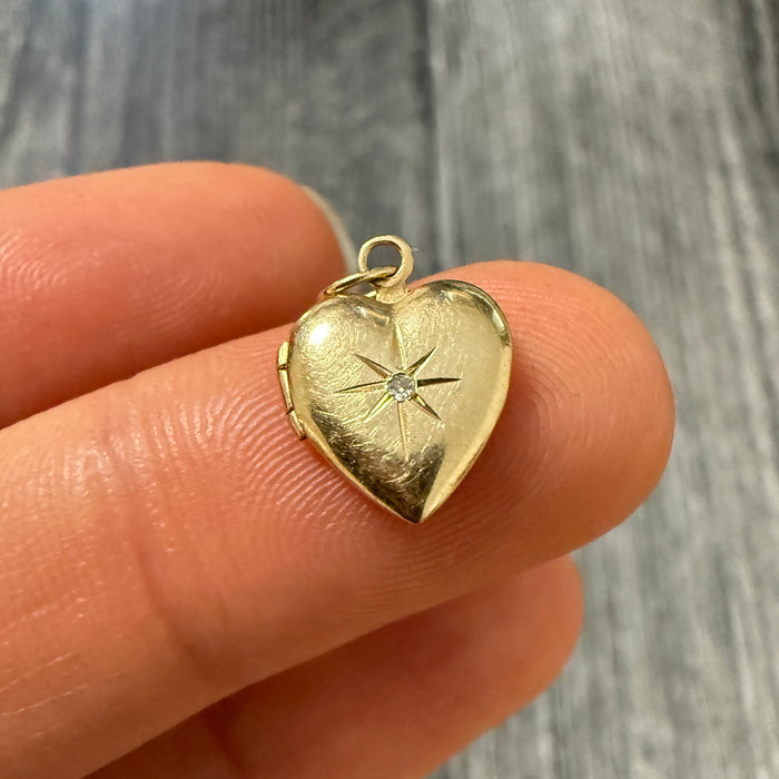 Mini 14K Gold Star Set Diamond Heart Locket Charm