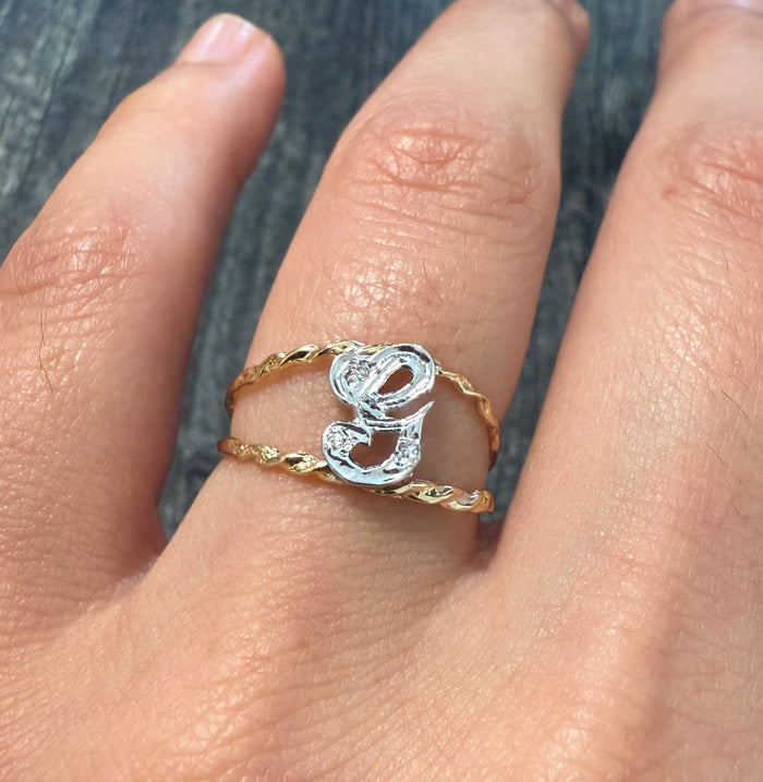 Diamond and 14K Gold Initial G Ring