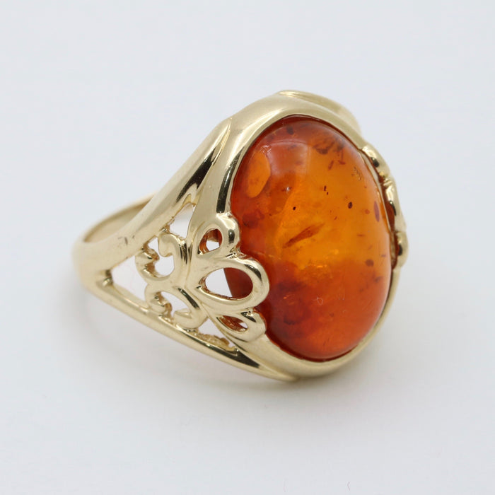 Vintage Amber and 14K Gold Ring