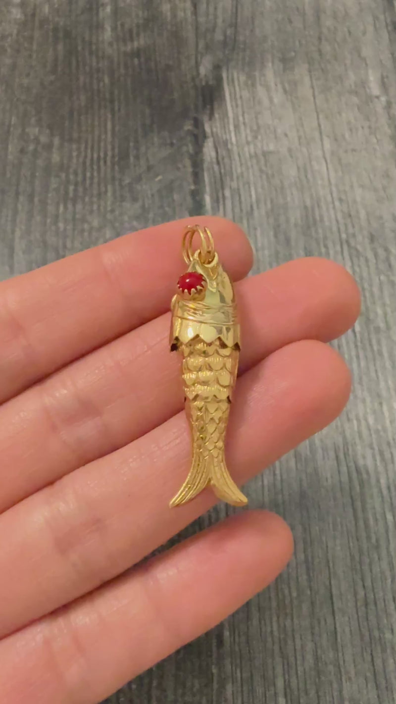 Vintage 18K Gold Articulated Fish Charm