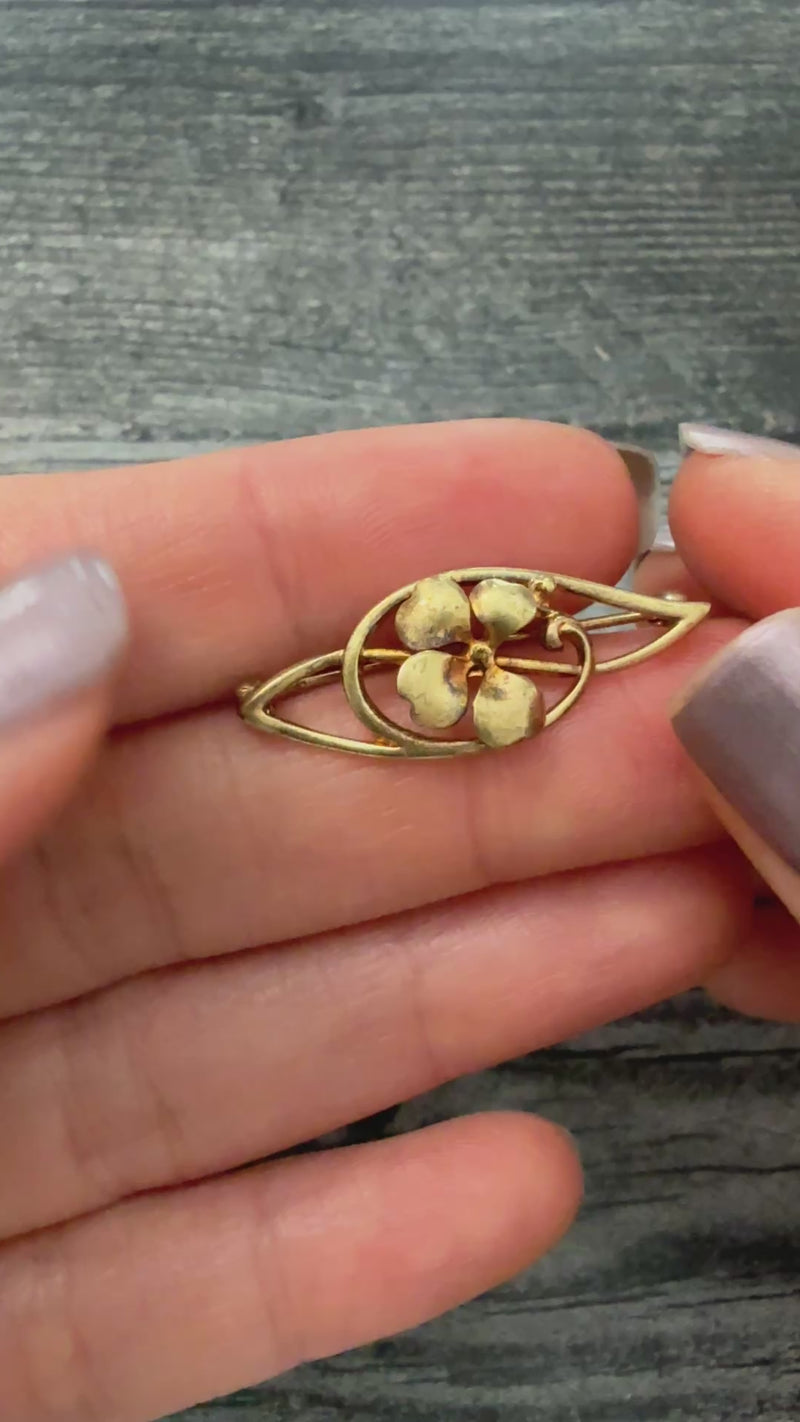 Art Nouveau 14k Gold Clover Pin