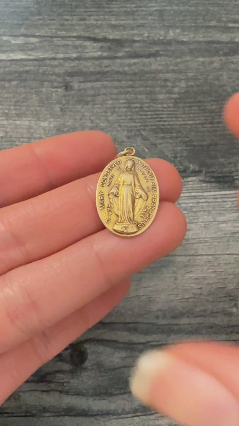 Vintage 14K Gold Saint Mary Religious Medal Charm