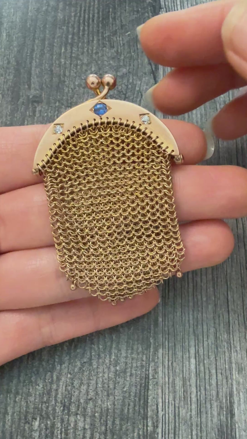 Art Deco Diamond and Sapphire Mesh Coin Purse