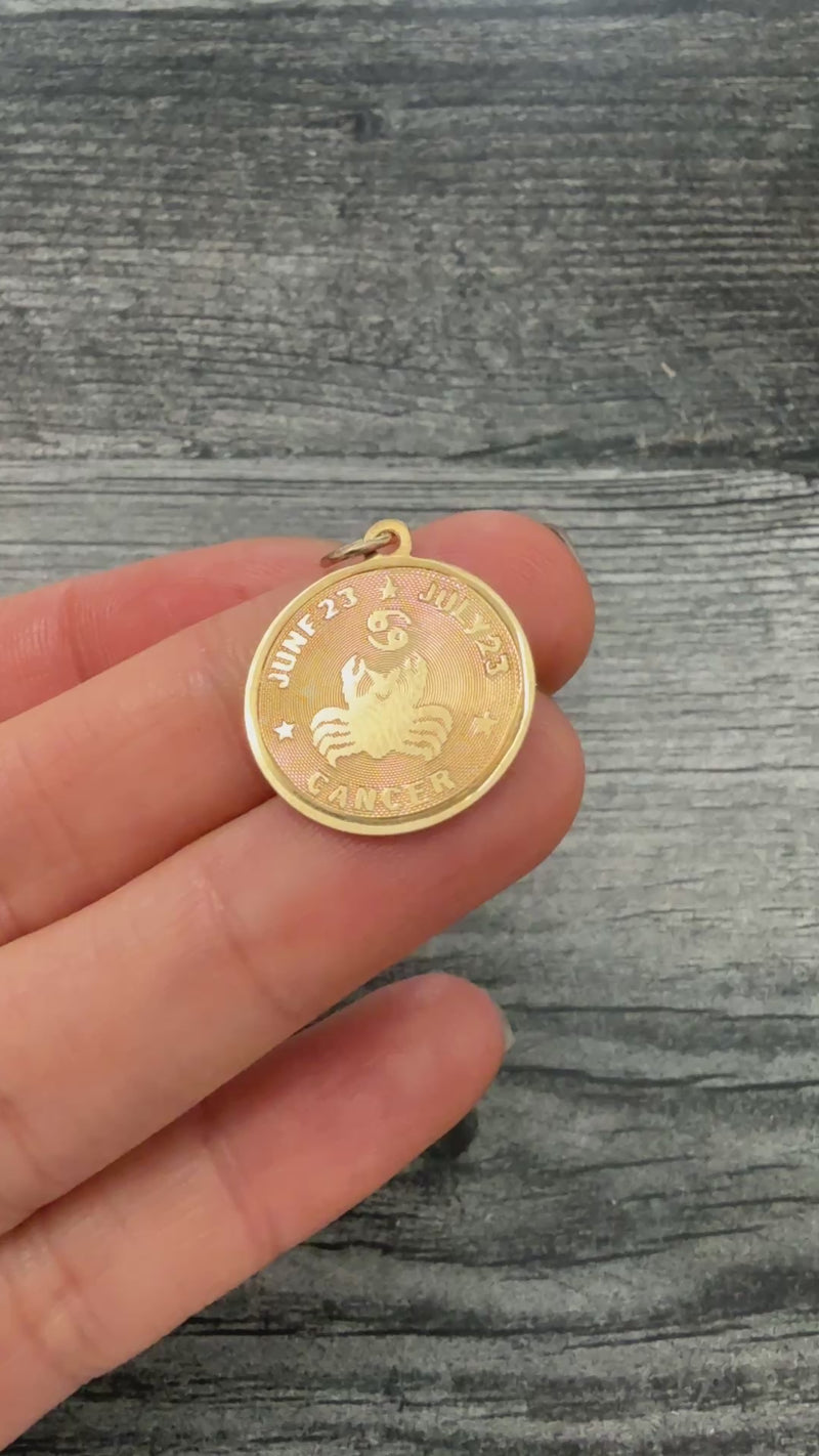 Vintage 14K Gold Cancer Zodiac Charm