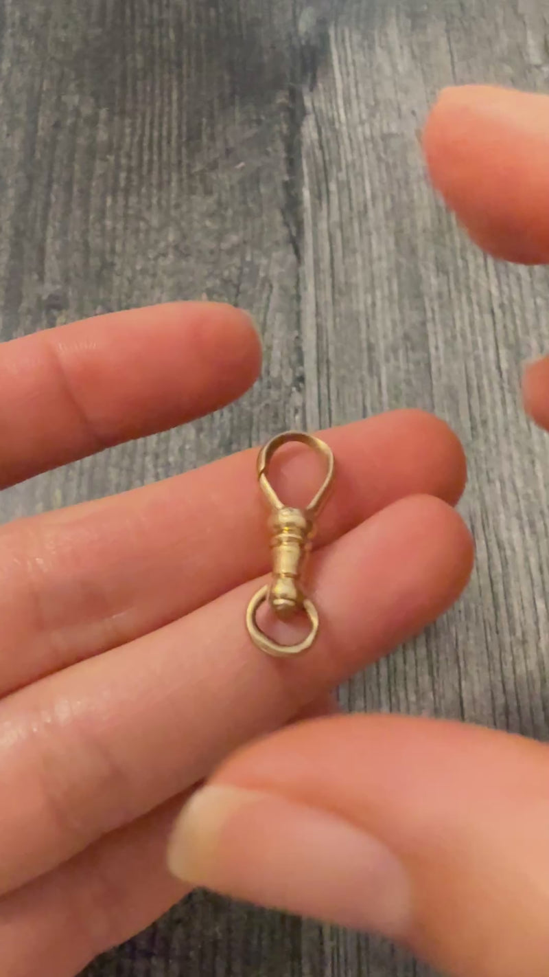 Large Antique 14K Gold Dog Clip