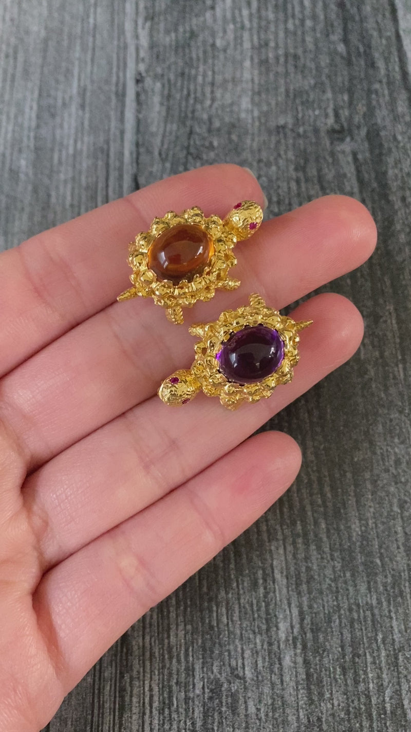 Vintage Citrine and 18K Gold Turtle Pin, 1 of 4