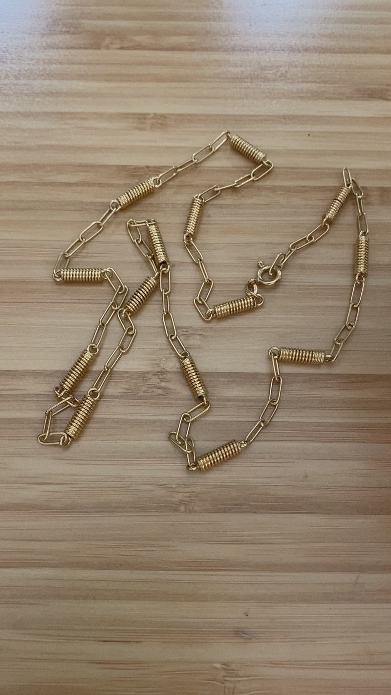 Vintage 18K Gold Coiled Link Chain, 23” Long