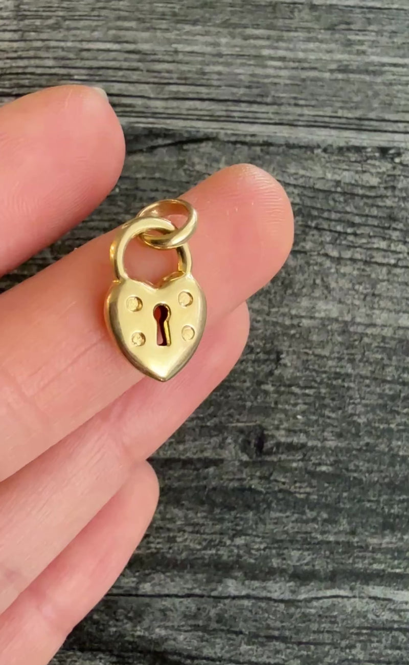 Vintage 14K Gold Puffy Heart Padlock Charm