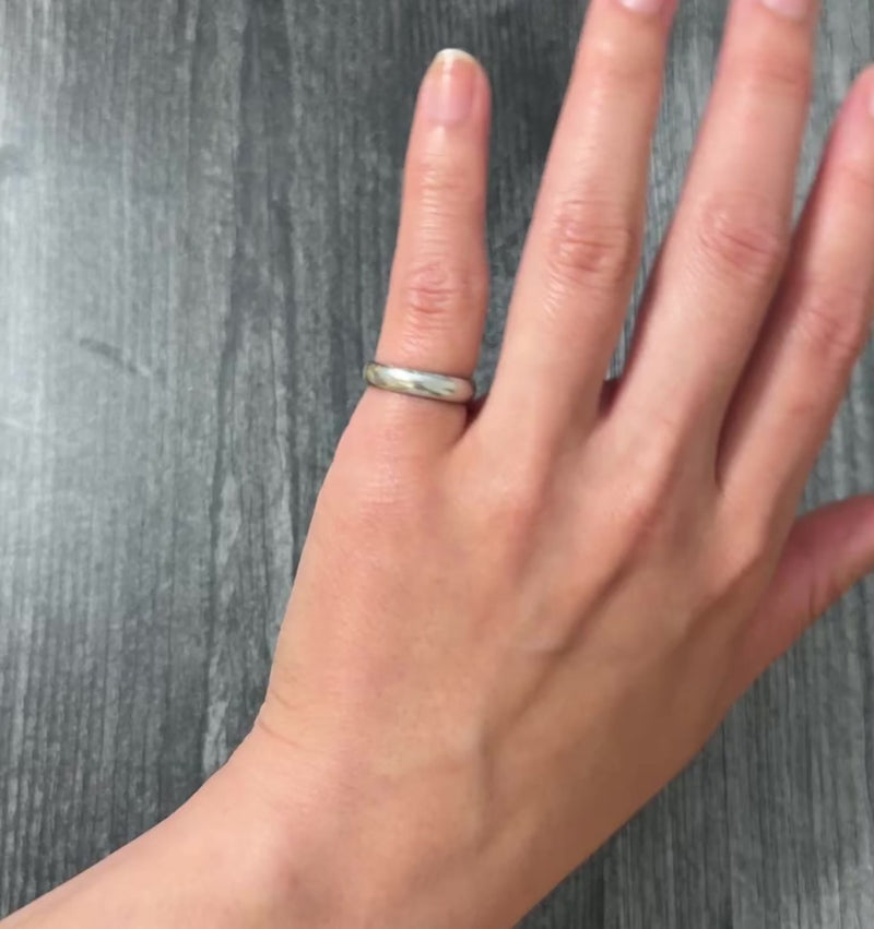 Vintage Platinum Band, Size 4.75
