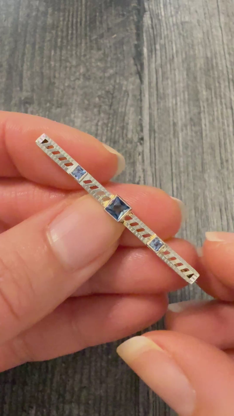 Art Deco Sapphire and 14K Gold Bar Pin