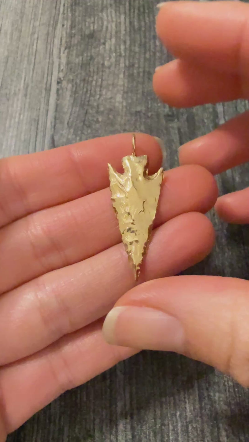 Vintage 14K Gold Arrow Head Charm