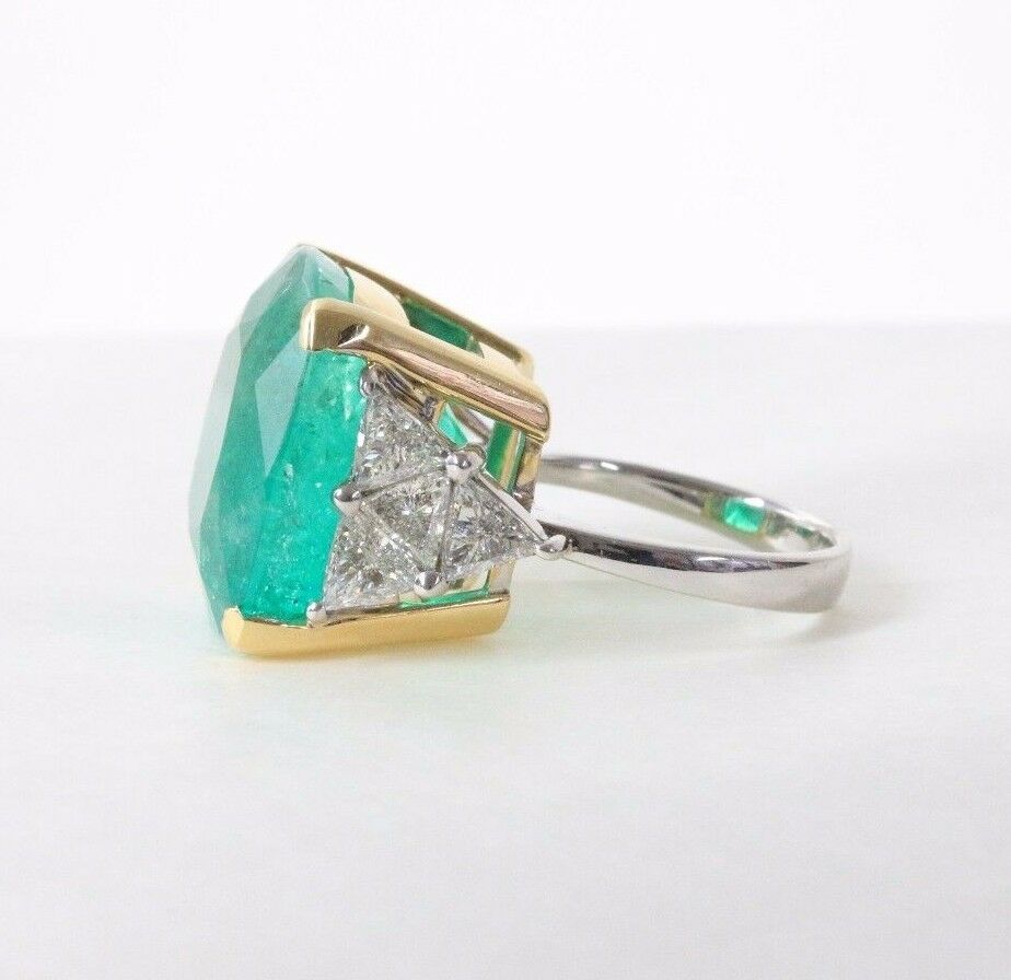 GIA 24.21 Carat Colombian Emerald and Diamond 18K Gold Statement Cocktail Ring - alpha-omega-jewelry