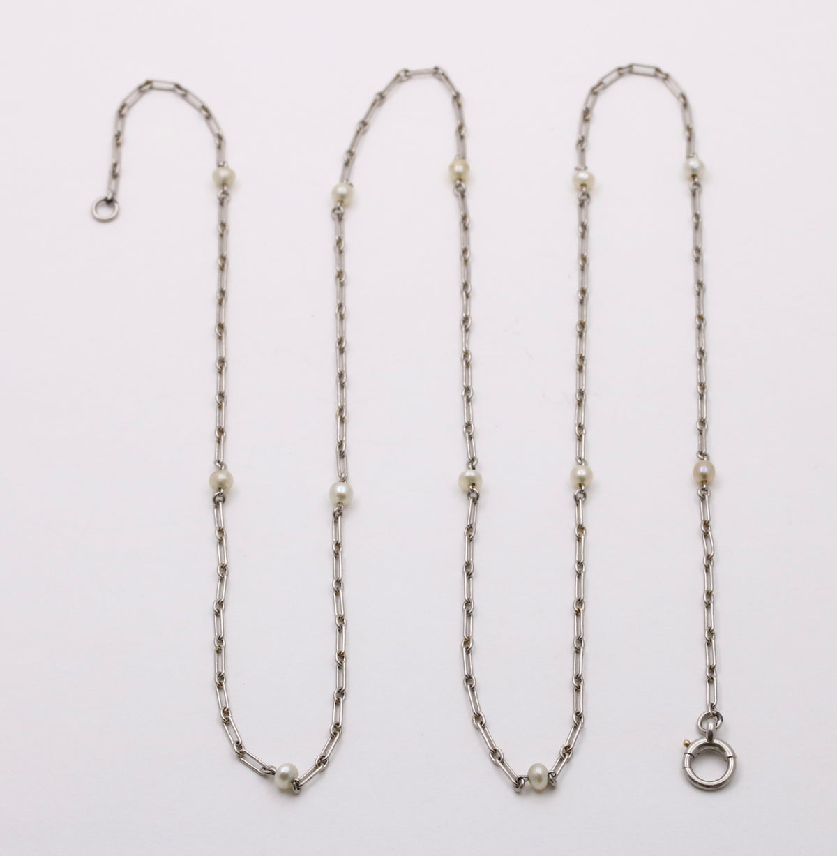 Art Deco Platinum and Pearl Paperclip Necklace, 27.4” Long