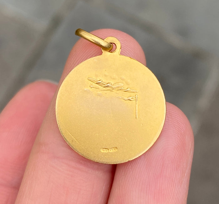 Vintage 18K Gold Madonna di Loreto Charm, Patron Saint of Aviation
