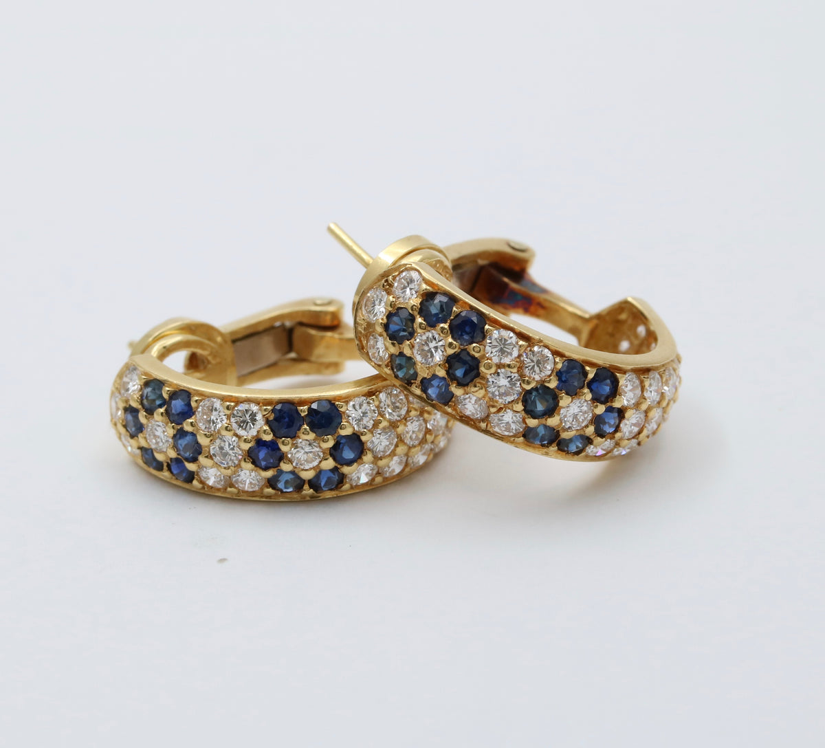 Vintage 18K Gold Diamond and Sapphire Daisy Flower Huggie Earrings