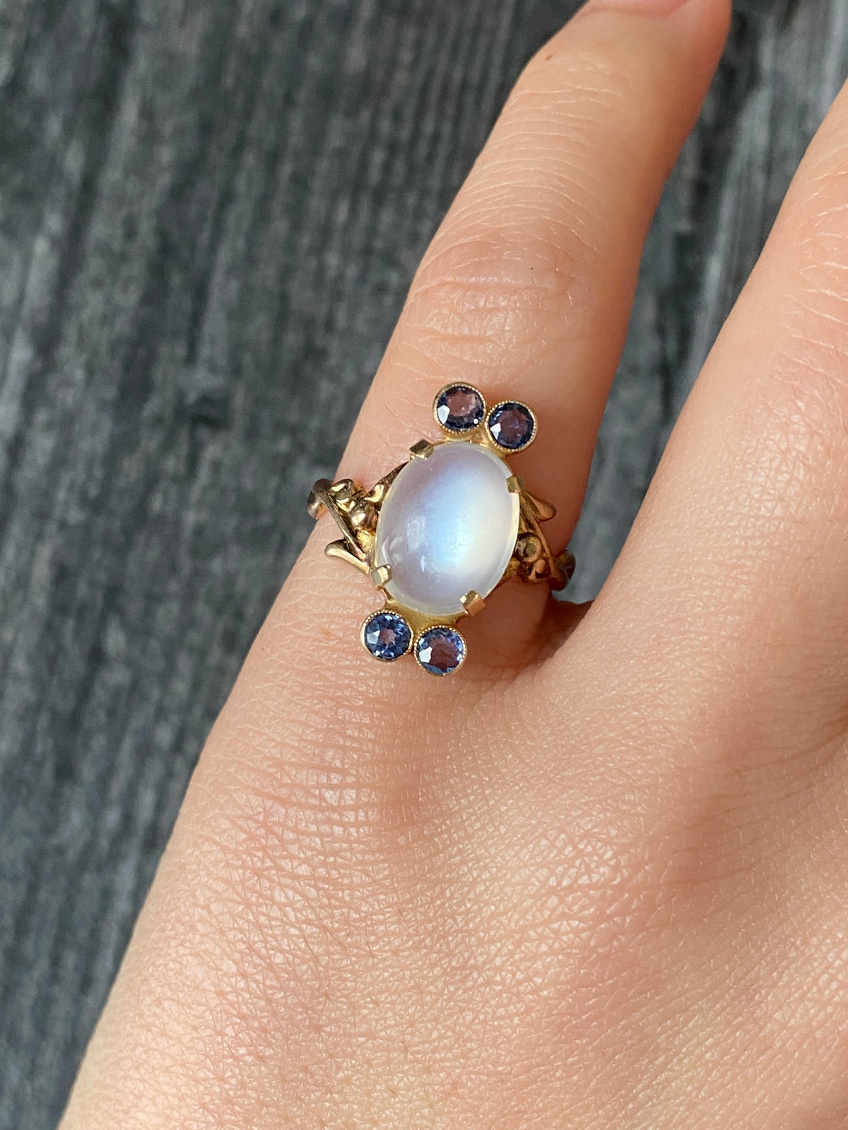 Vintage Moonstone and Sapphire 14K Gold Ring