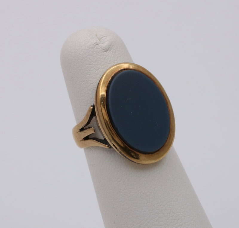 Vintage Sardonyx and 14K Gold Signet Ring